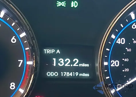 2013 Hyundai Sonata Limited z USA, uszkodzony, nr VIN 5NPEC4ACXDH559271